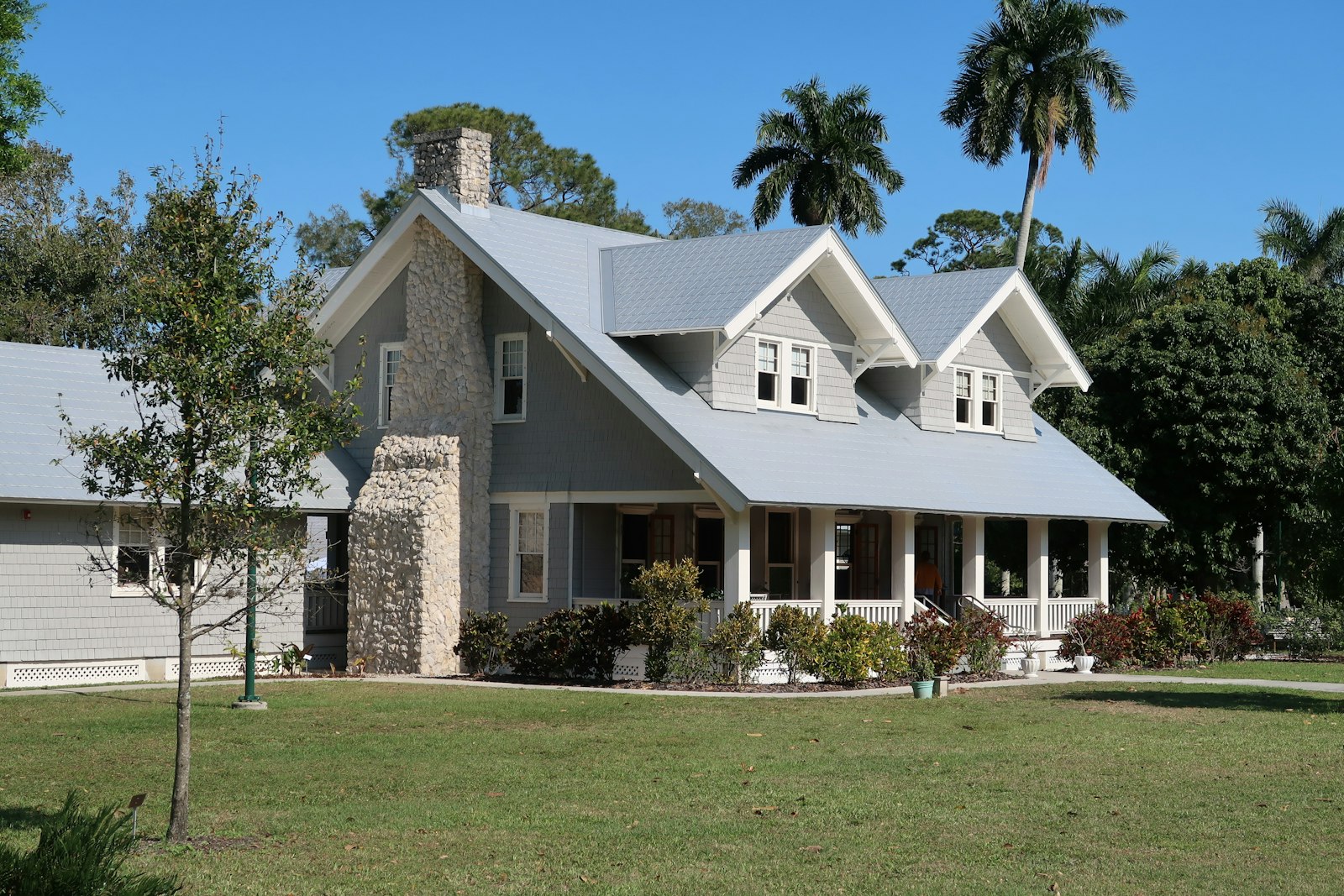 Roof repair Costa Mesa CA — residential street